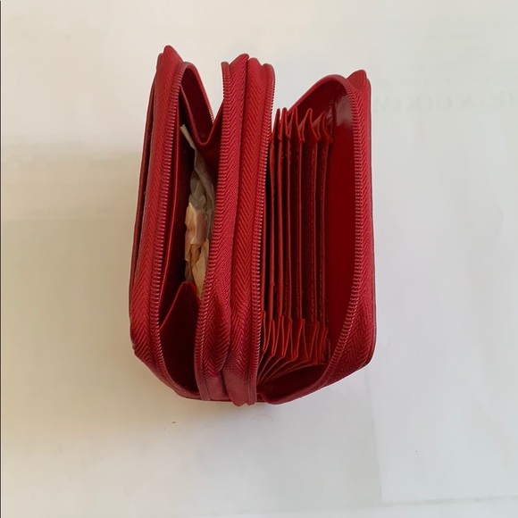 Red double zip wallet - Picture 3 of 4